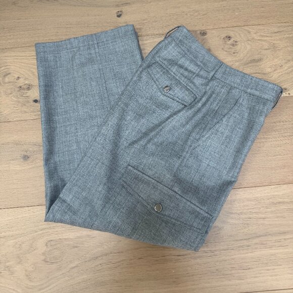 Theory Cropped Pants - Picture 8 of 9